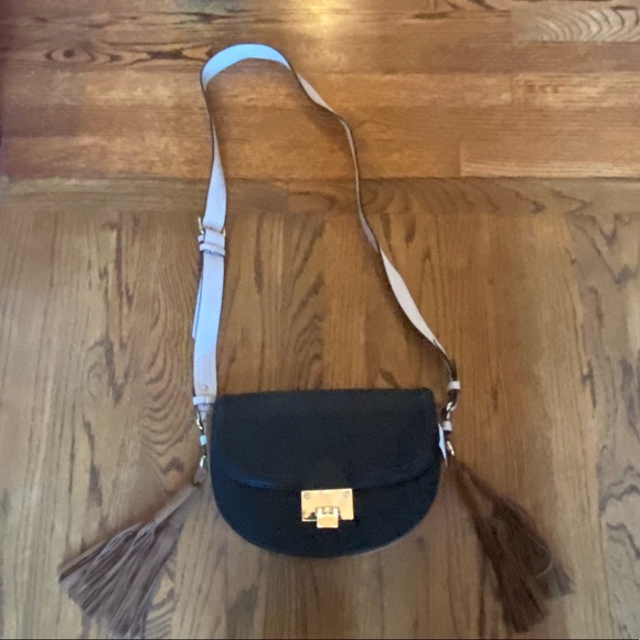 Unique tri-colored Neiman Marcus shoulder bag - black, brown, and cream leather - Picture 3 of 16